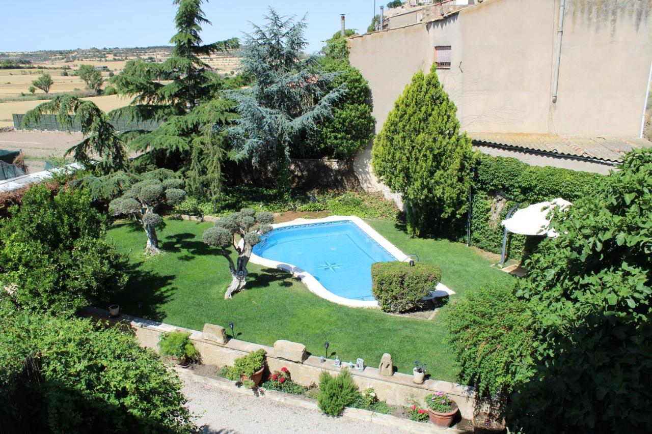 Hostal La Savina Cervera  Esterno foto