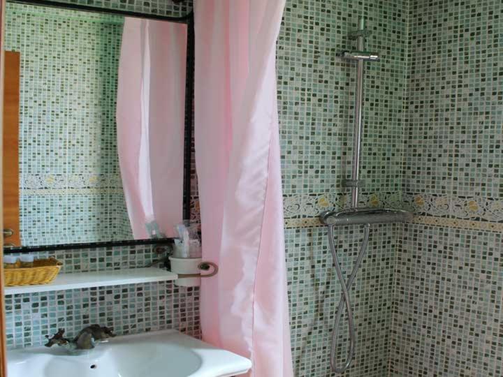 Hostal La Savina Cervera  Esterno foto