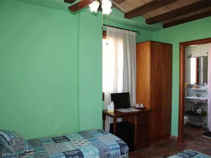 Hostal La Savina Cervera  Esterno foto